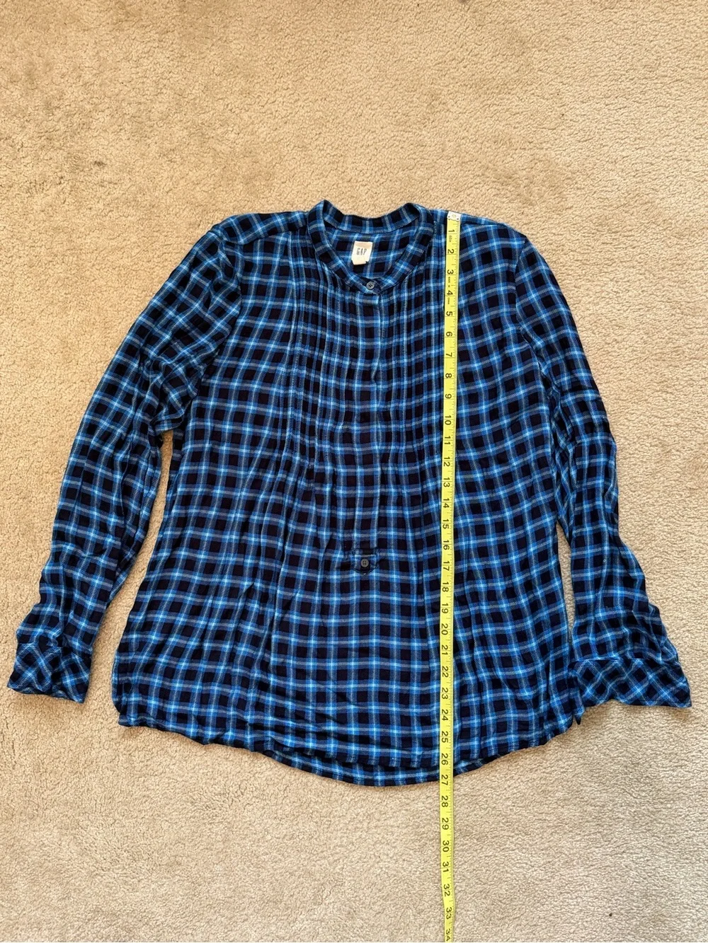 Gap Blue Plaid Pintuck Flowy Preppy Blouse Long Sleeve Front Button